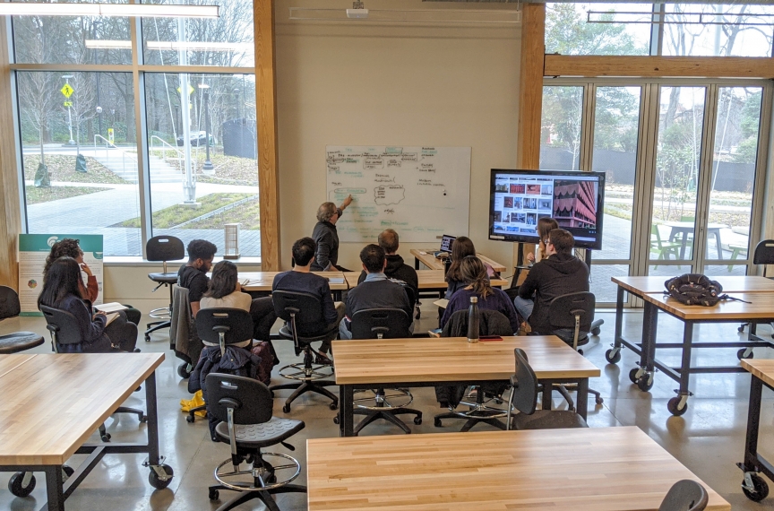 Professor Michael Gamble teaching a course in the design studio.